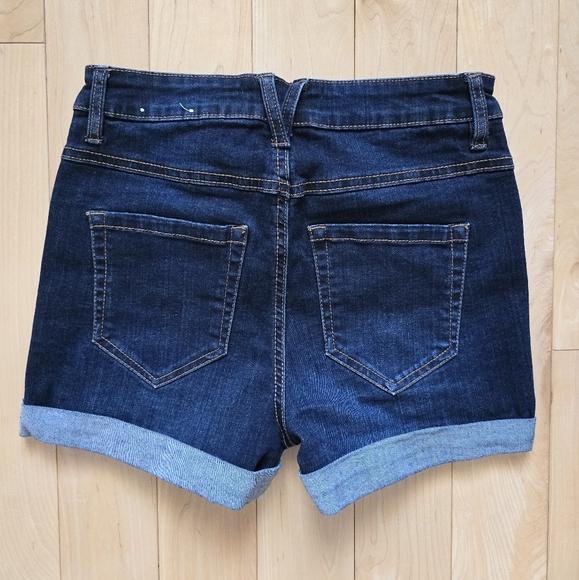 ARDENE Eightytwo Denim Hi-Rise Dark Wash Exposed Button Jean Shorts - Picture 13 of 14